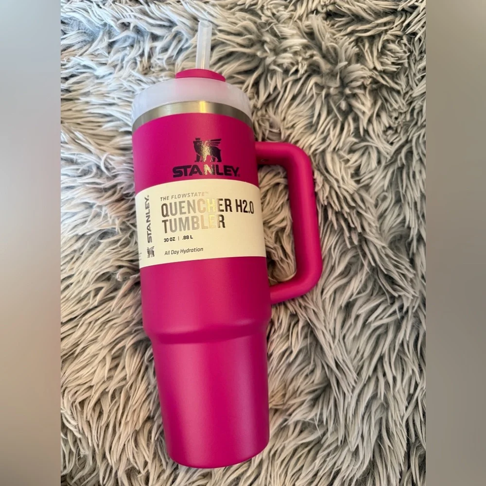 Stanley 30oz quencher