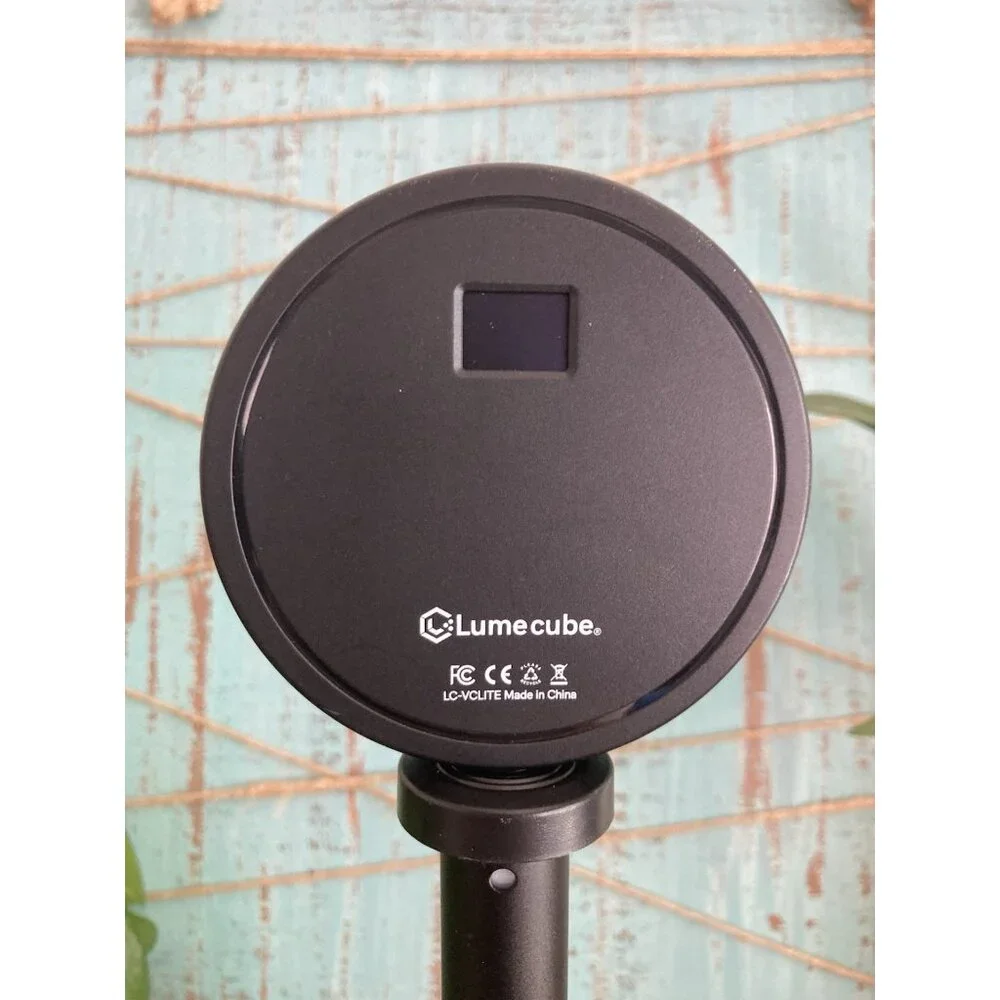 LUME CUBE VIDEO CONFERENCE LED LIGHT WITH TRIPOD (USB -C CHARGE) 2 Tone Light