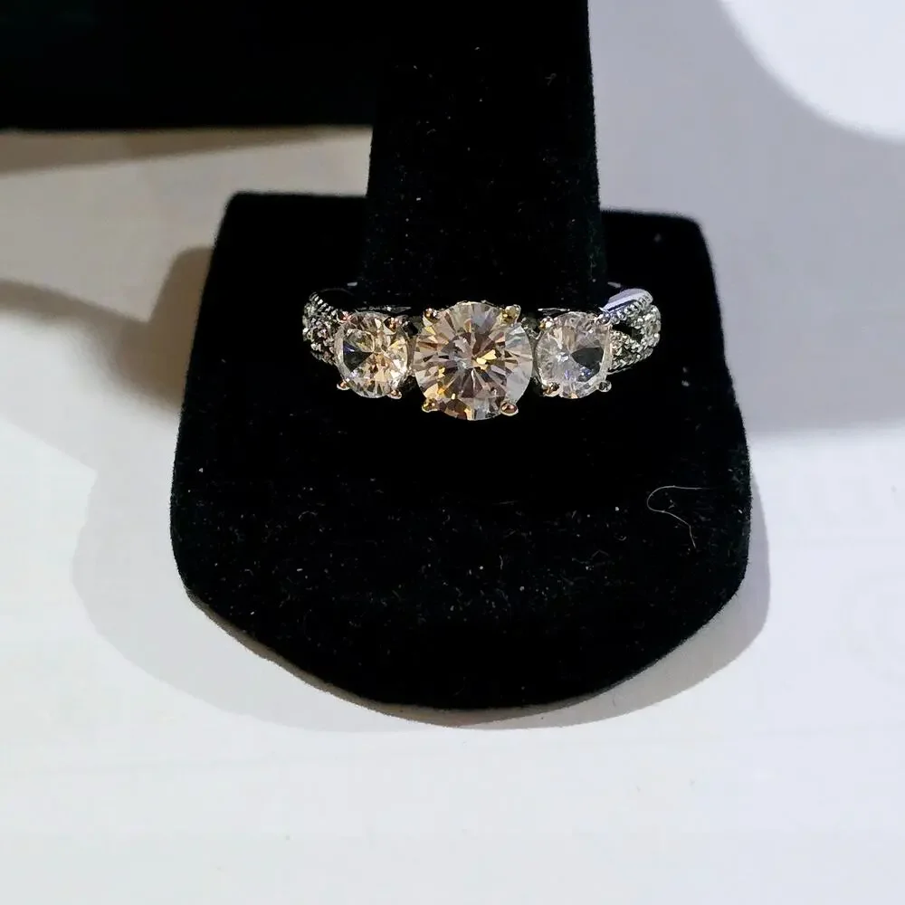 None white cz