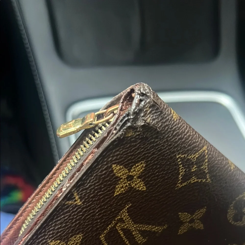 Louis Vuitton you louis