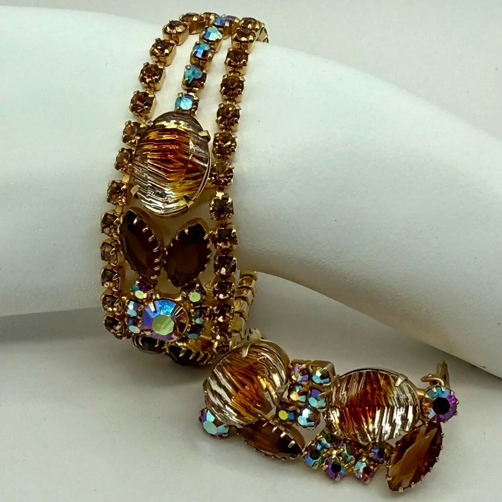 Vintage Juliana “Fantasia” 1965 w Vitrail Coated Stones Bracelet & Earrings Set