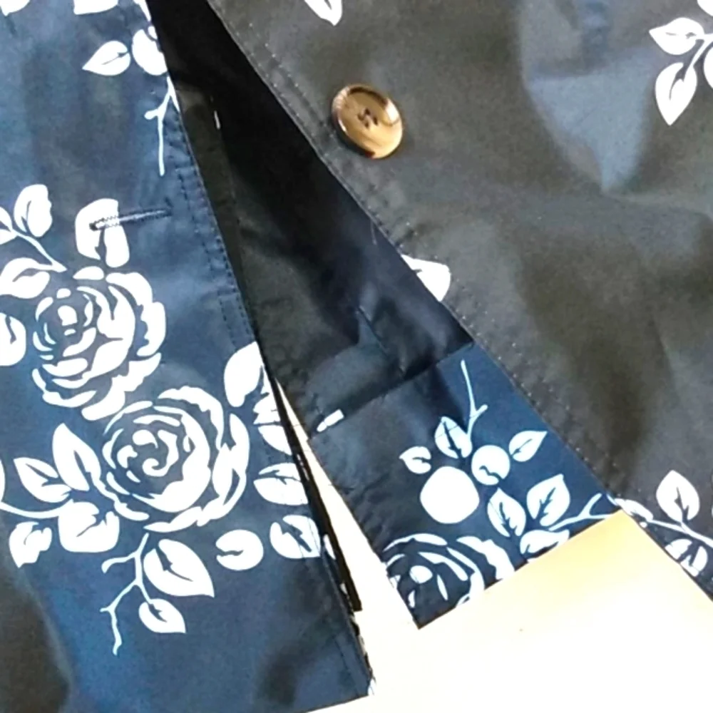 CAPELLI NEW YORK FLORAL SHORT COAT SIZE SMALL