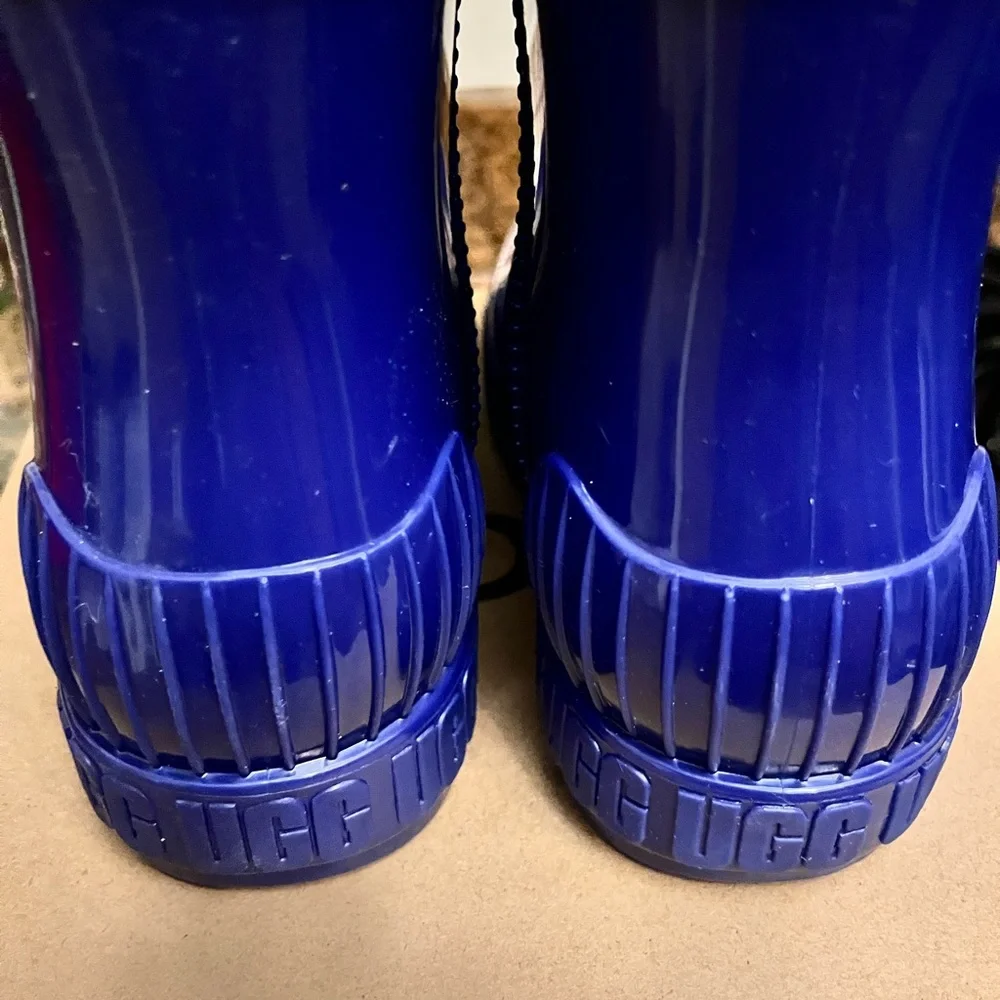 UGG brand new