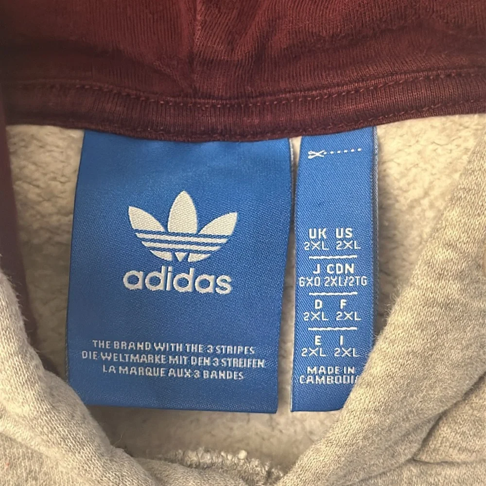 ADIDAS ESSENTIALS HOODIE