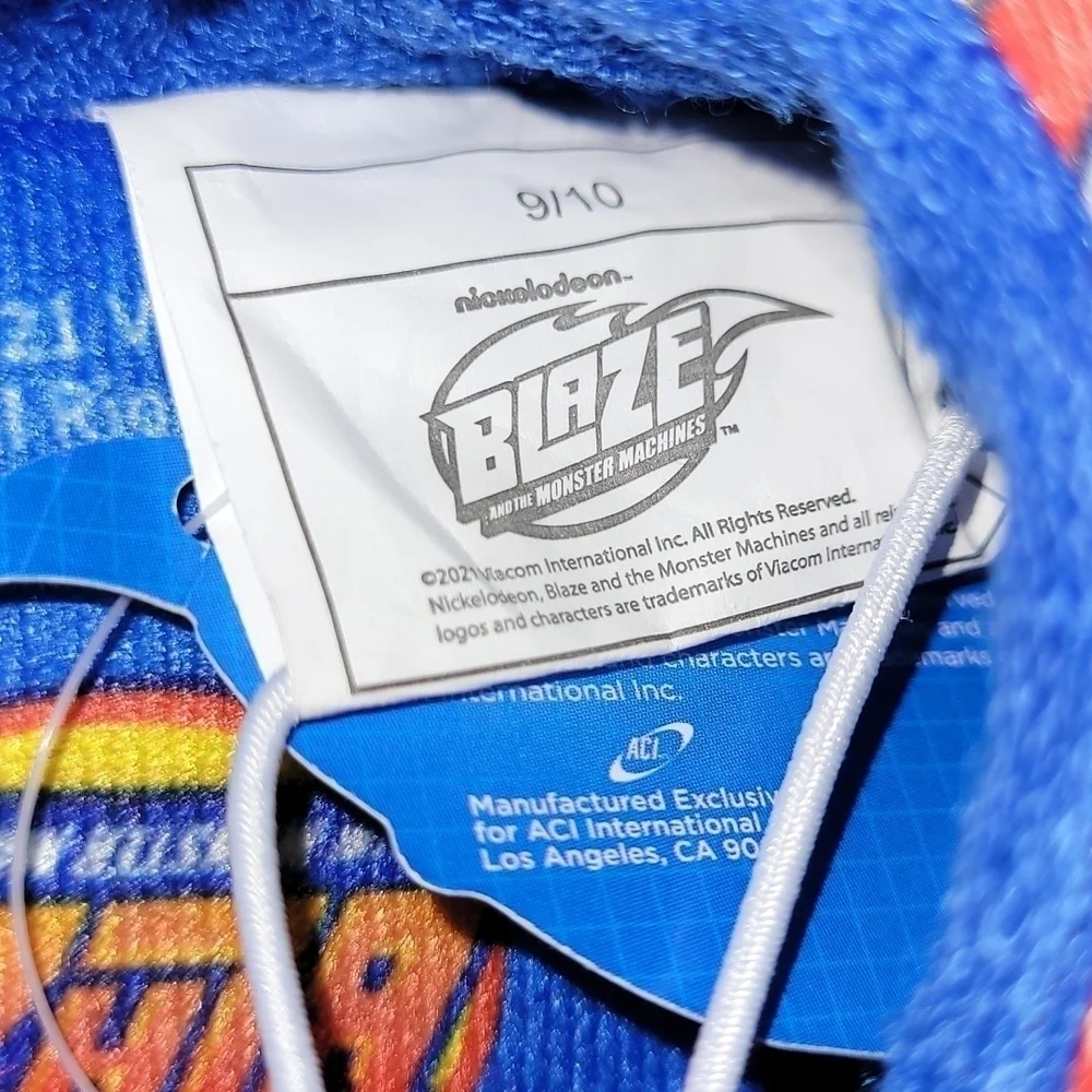 Nickelodeon size new 10