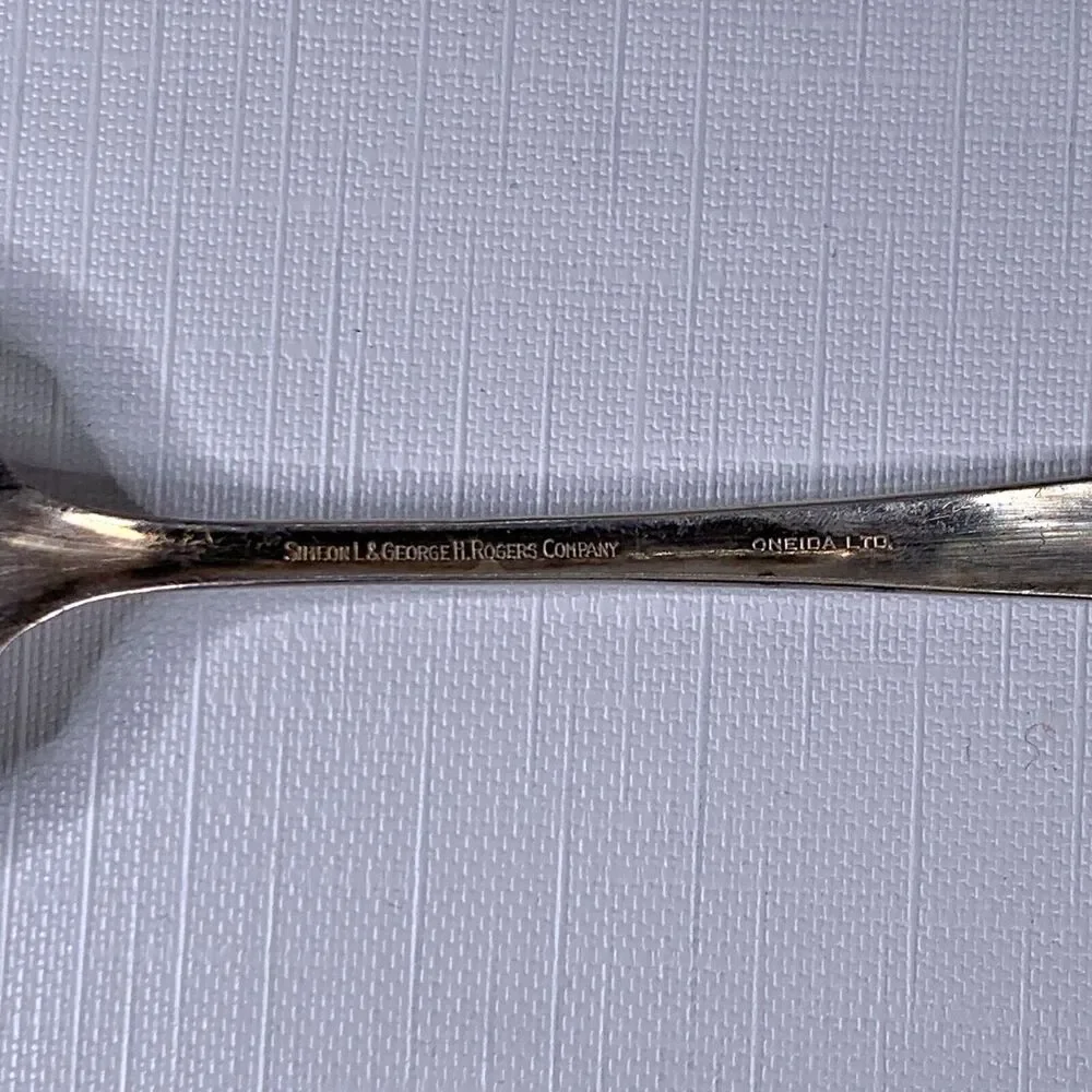 Wm. Rogers & Son vintage elegant