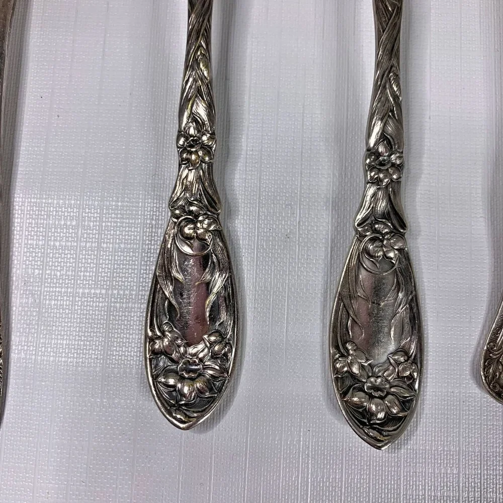 Wm. Rogers & Son vintage elegant
