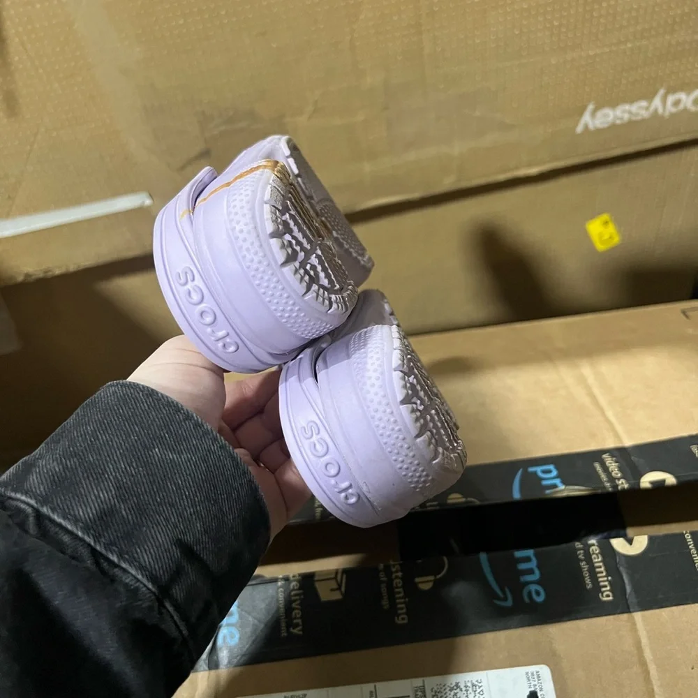 CROCS orchid purple