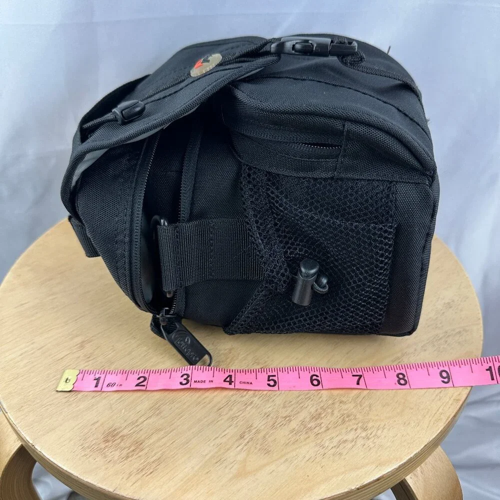 Lowepro EX 120 camera bag (Bundle Eligible)