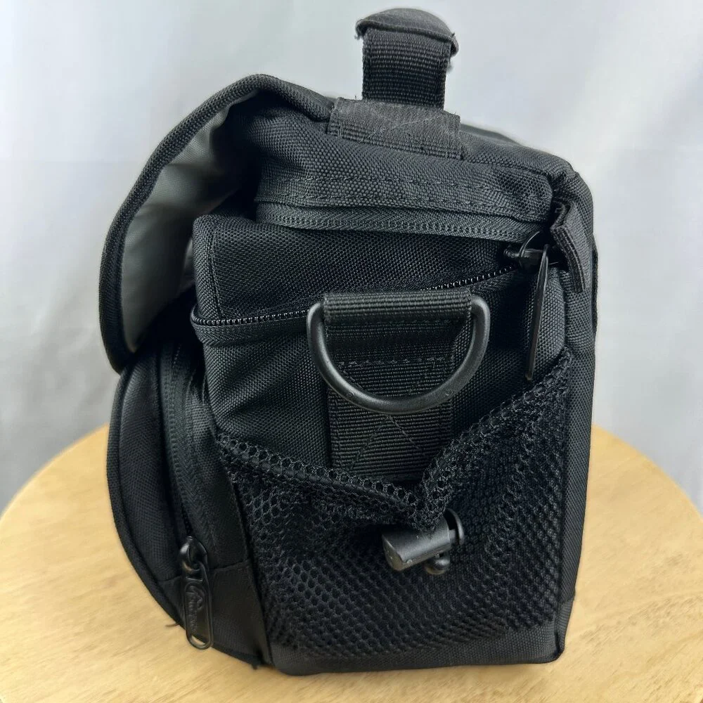 Lowepro EX 120 camera bag (Bundle Eligible)