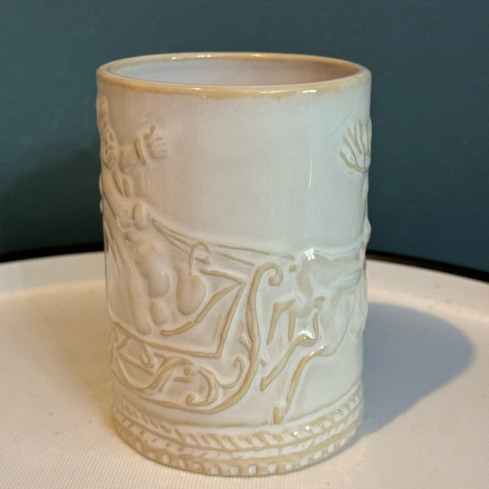 Williams Sonoma charming cream