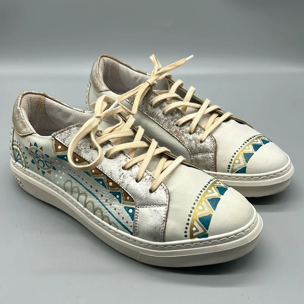 Karma of Charme naïf  Hand Painted  Lace Up Sneakers  SZ-40=9.5