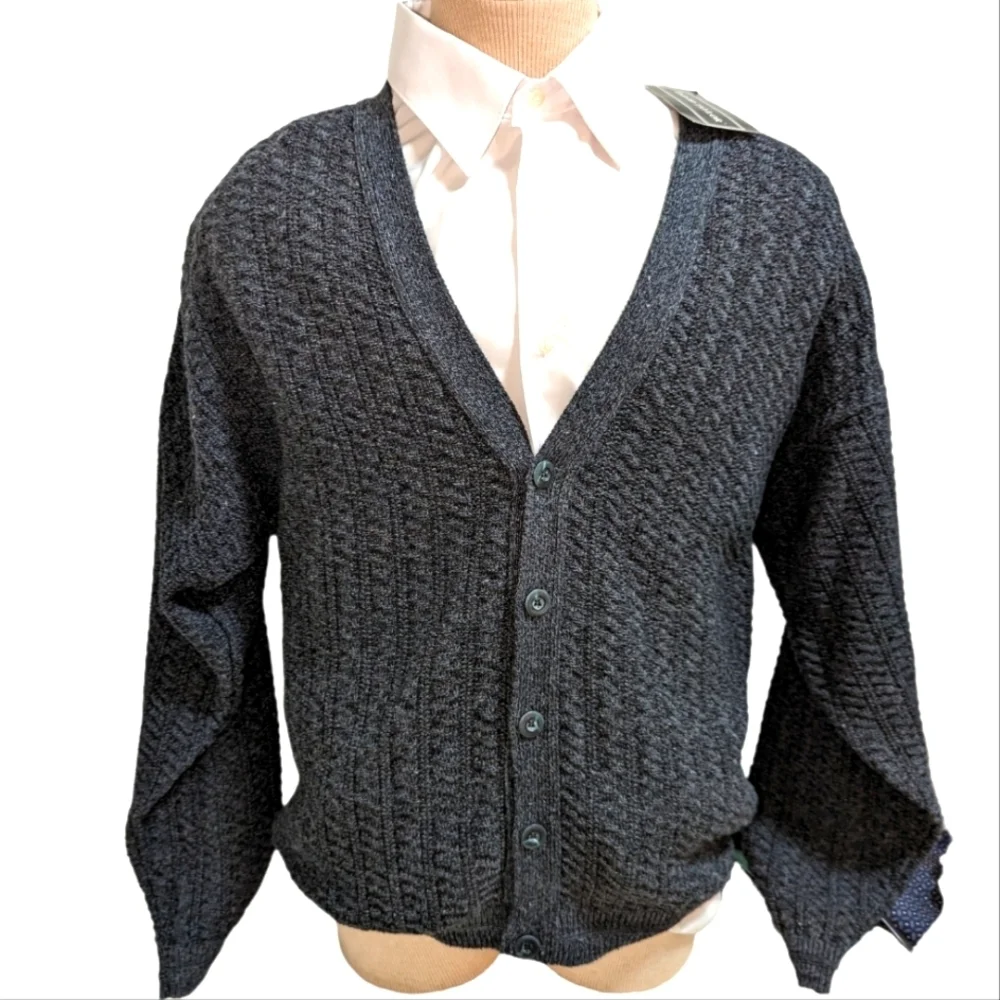 NWT...David Taylor Charcoal Gray Cable Knit Cardigan Sweater...Size Medium