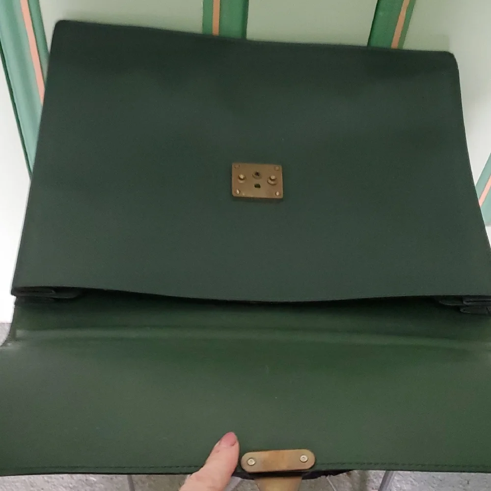 Louis Vuitton this elegant