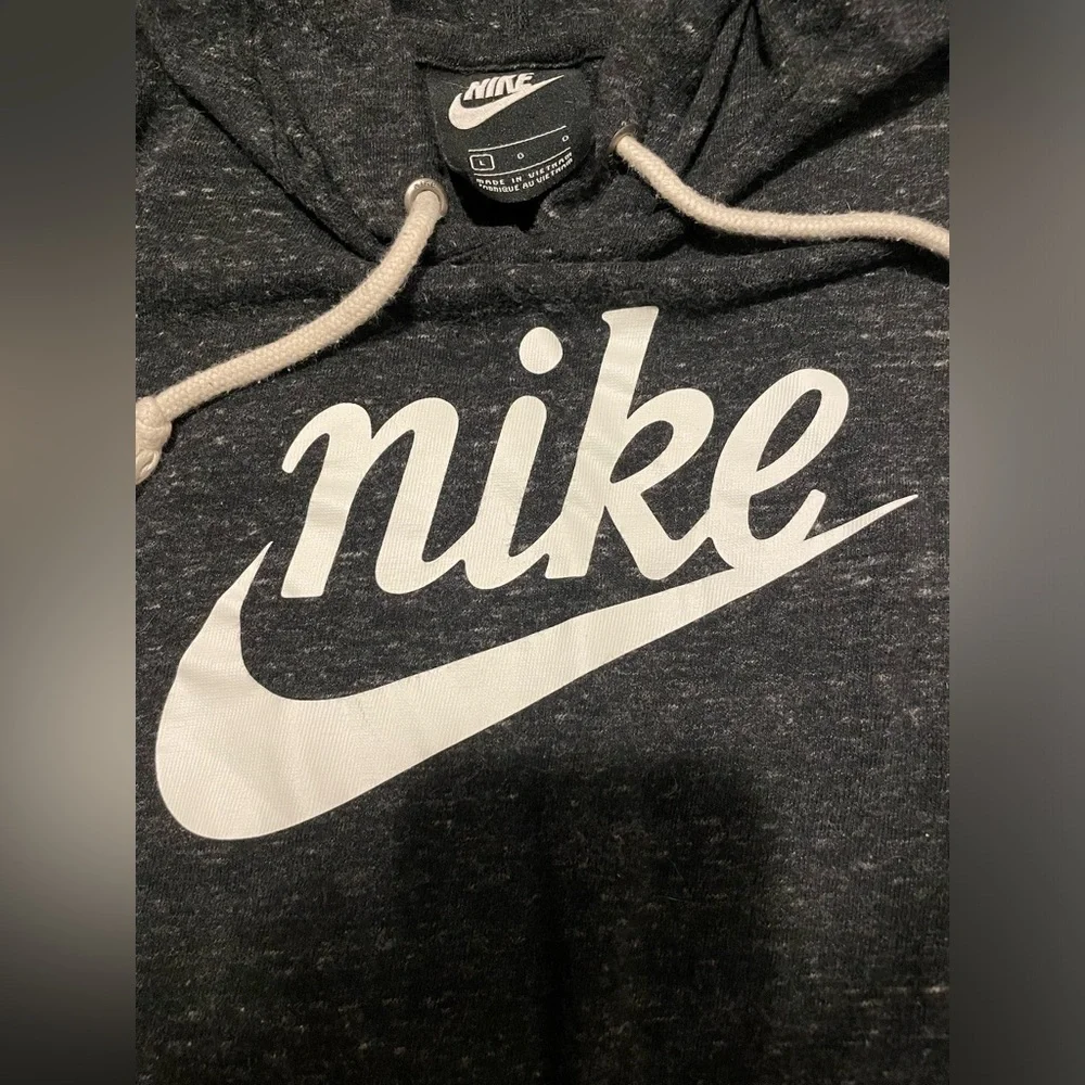 Nike Lightweight Hoodie