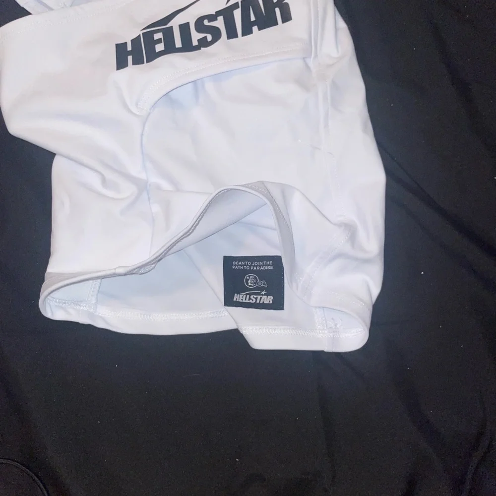 White hellstar ski mask