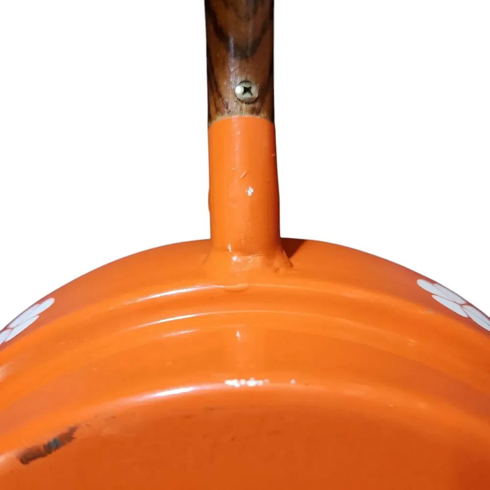 Unbranded vintage enamel