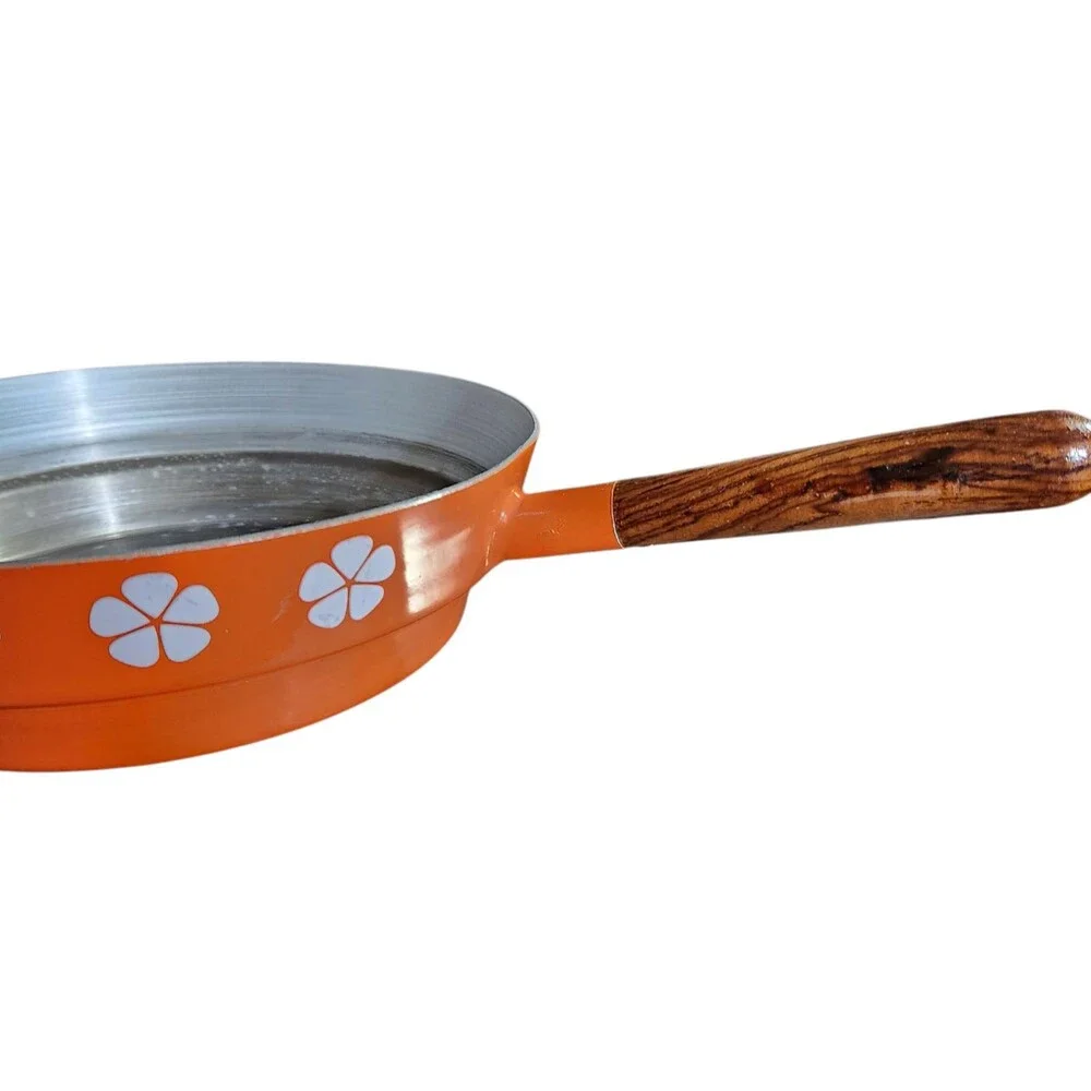 Unbranded vintage enamel