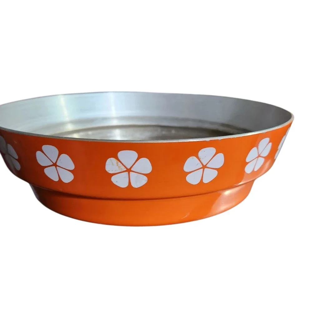 Unbranded vintage enamel