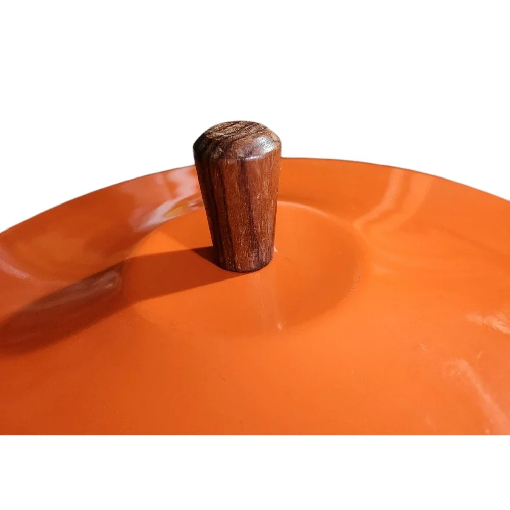 Unbranded vintage enamel
