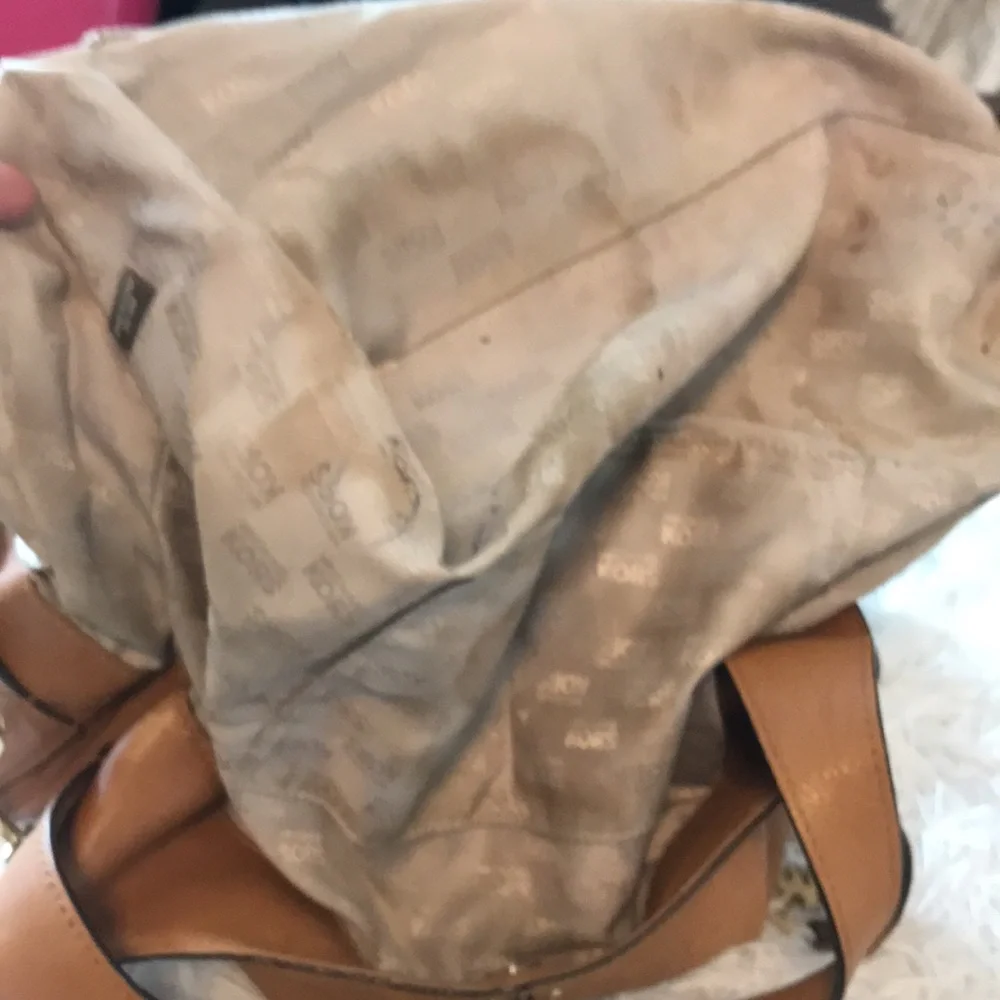 Michael Kors removable shoulder