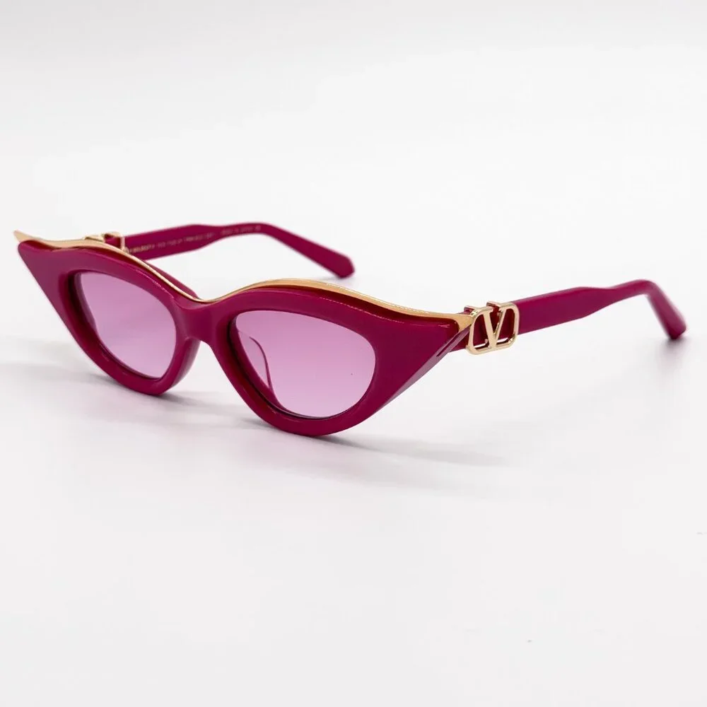 Valentino eyewear 142 cloth