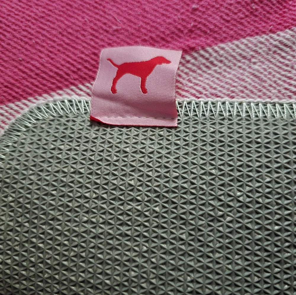 PINK Victoria's Secret Bath Mat in Pink and Gray