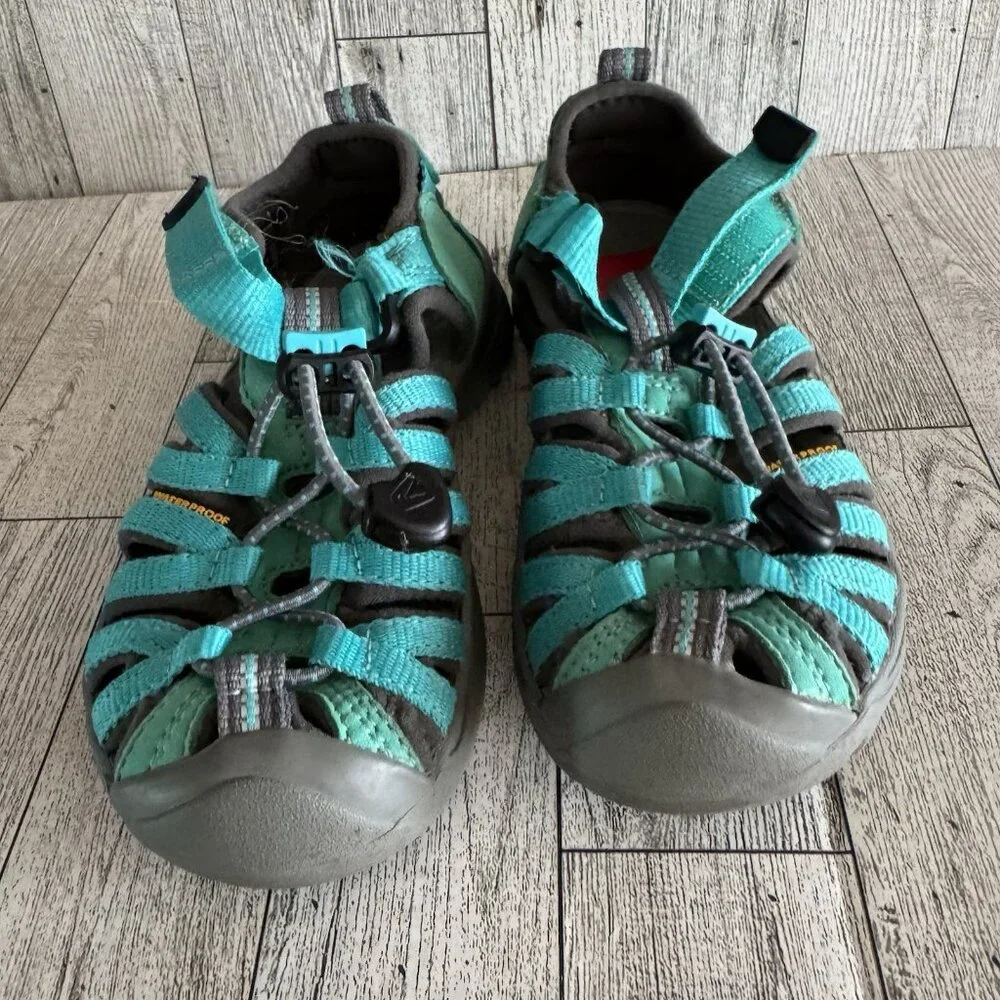 Keen Whisper Sandals ~ Waterproof Hiking Shoes Kids Shoes teal green Size 11