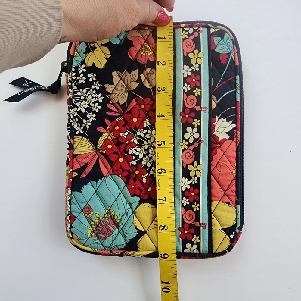 Vera Bradley this vera