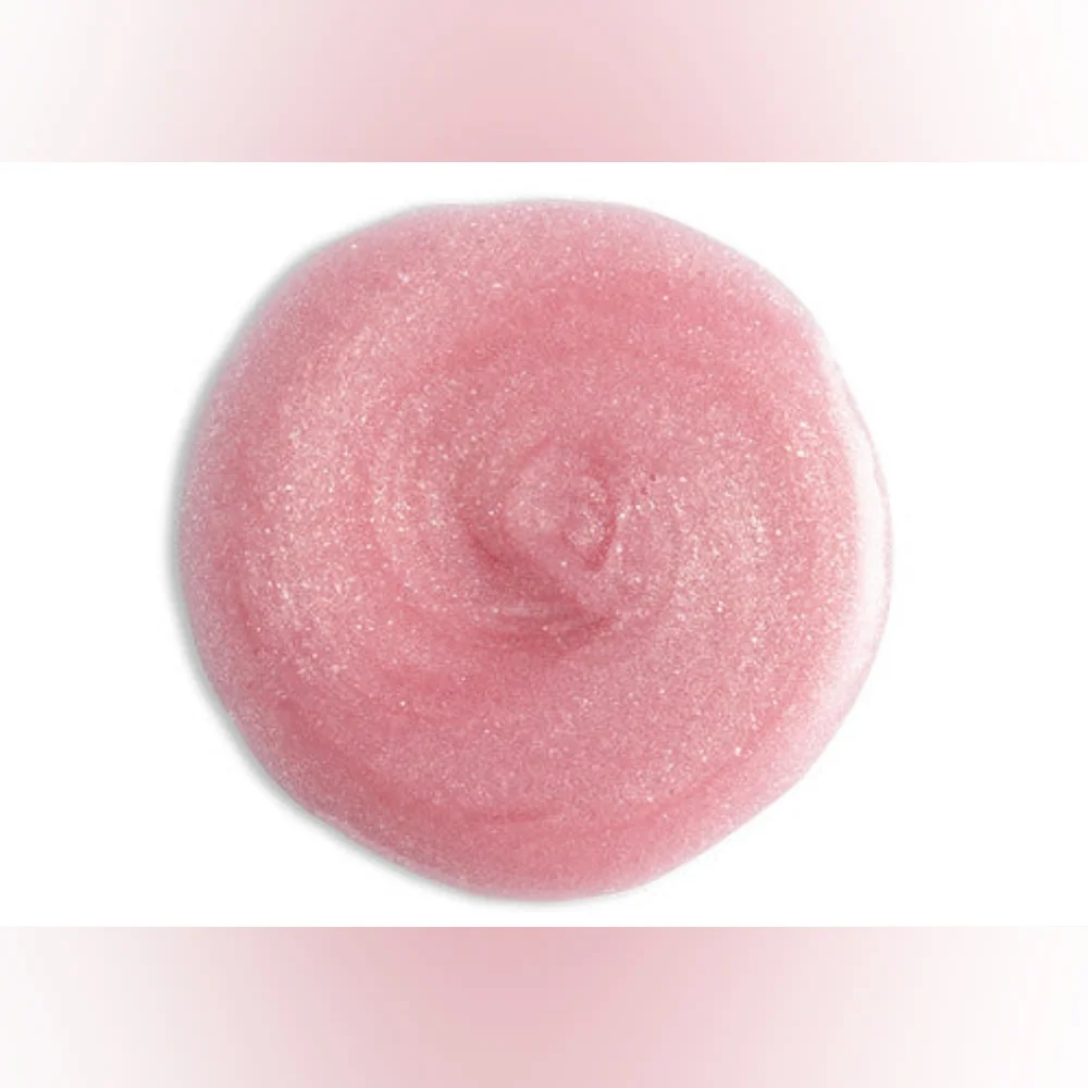 Vintage by Jessica Liebeskind shimmer lip delivers