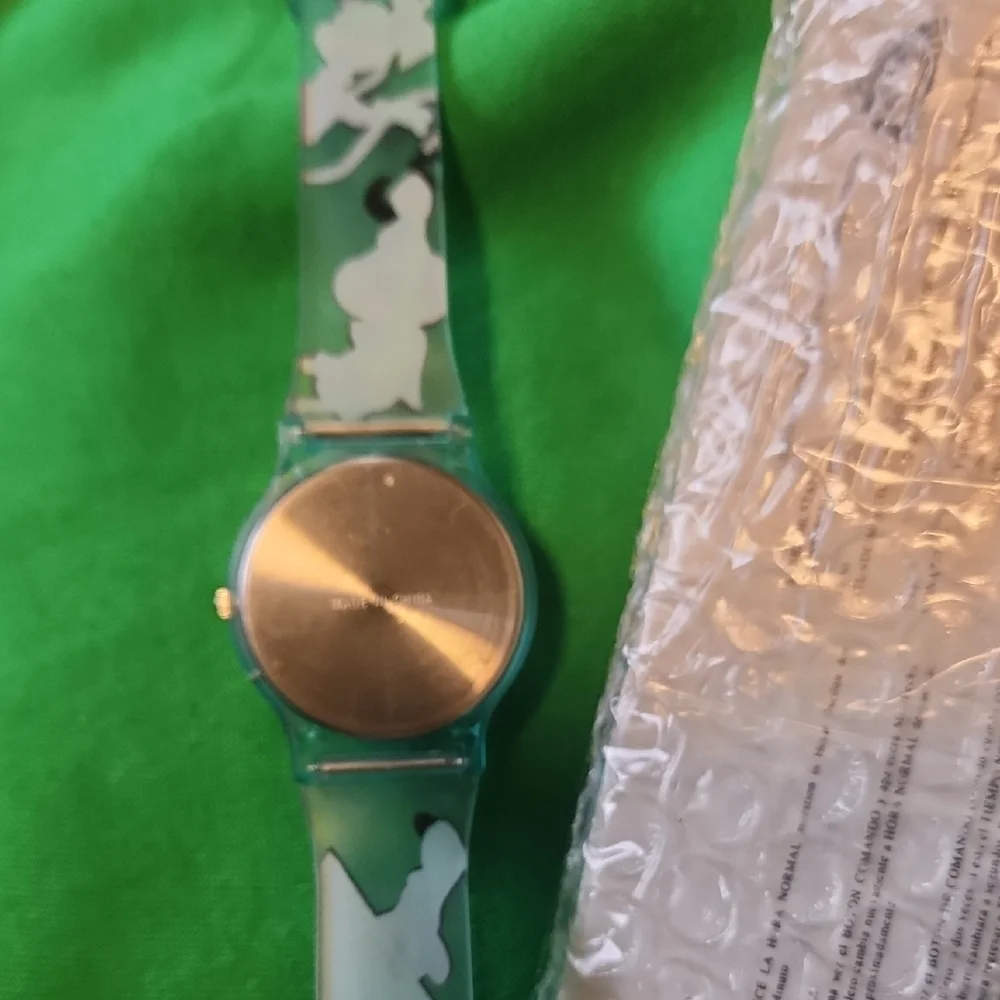 N/A vibrant wristband
