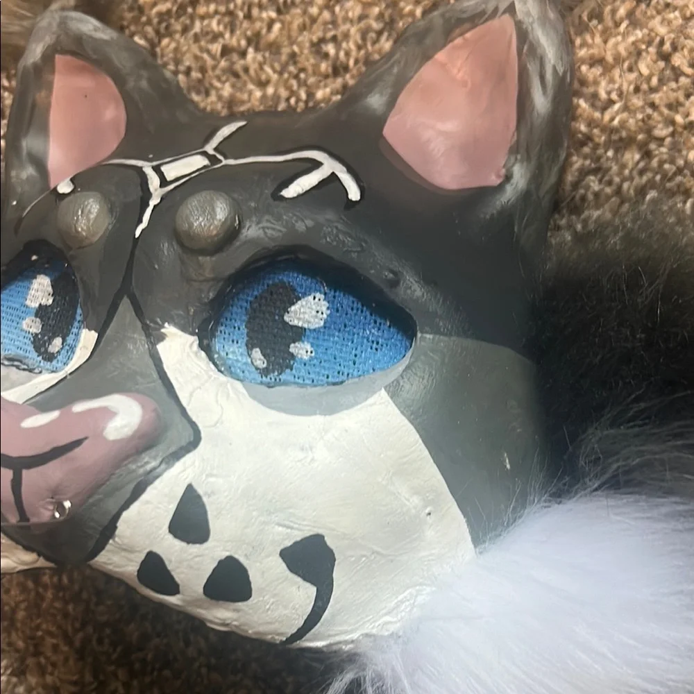 N/A cat hq