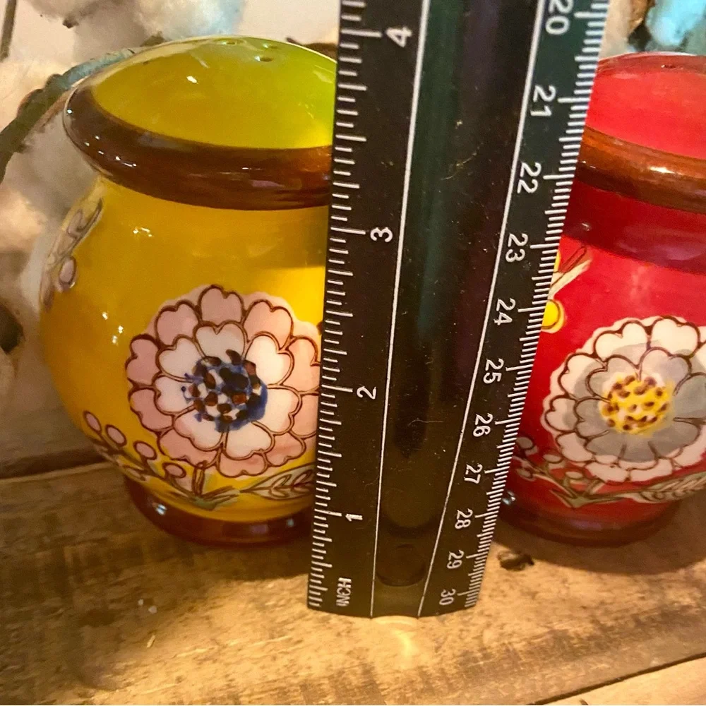 🔥Pier 1 Large Salt & Pepper Shaker Set🔥