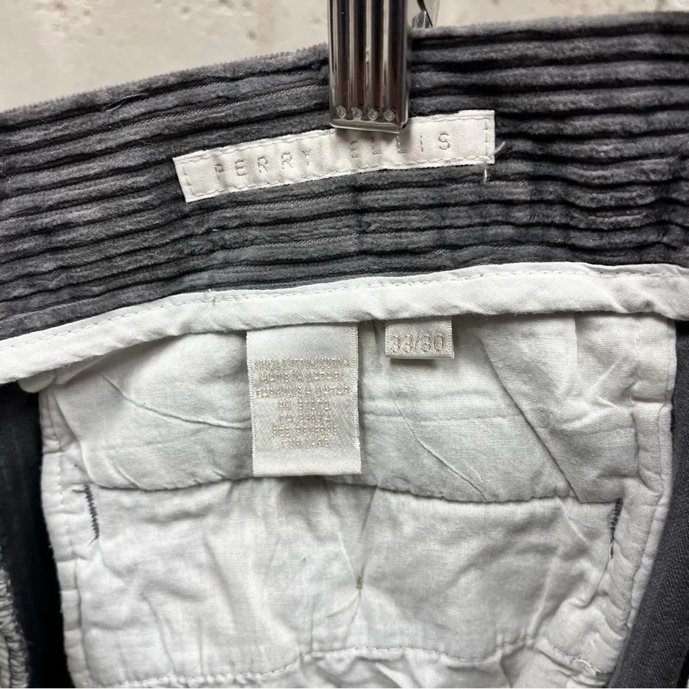 Perry Ellis good medium