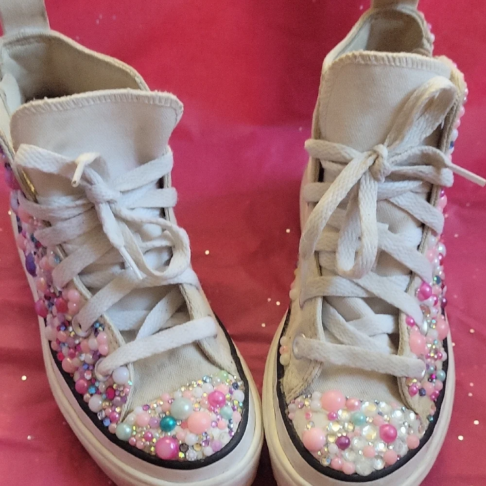 Converse these sneakers