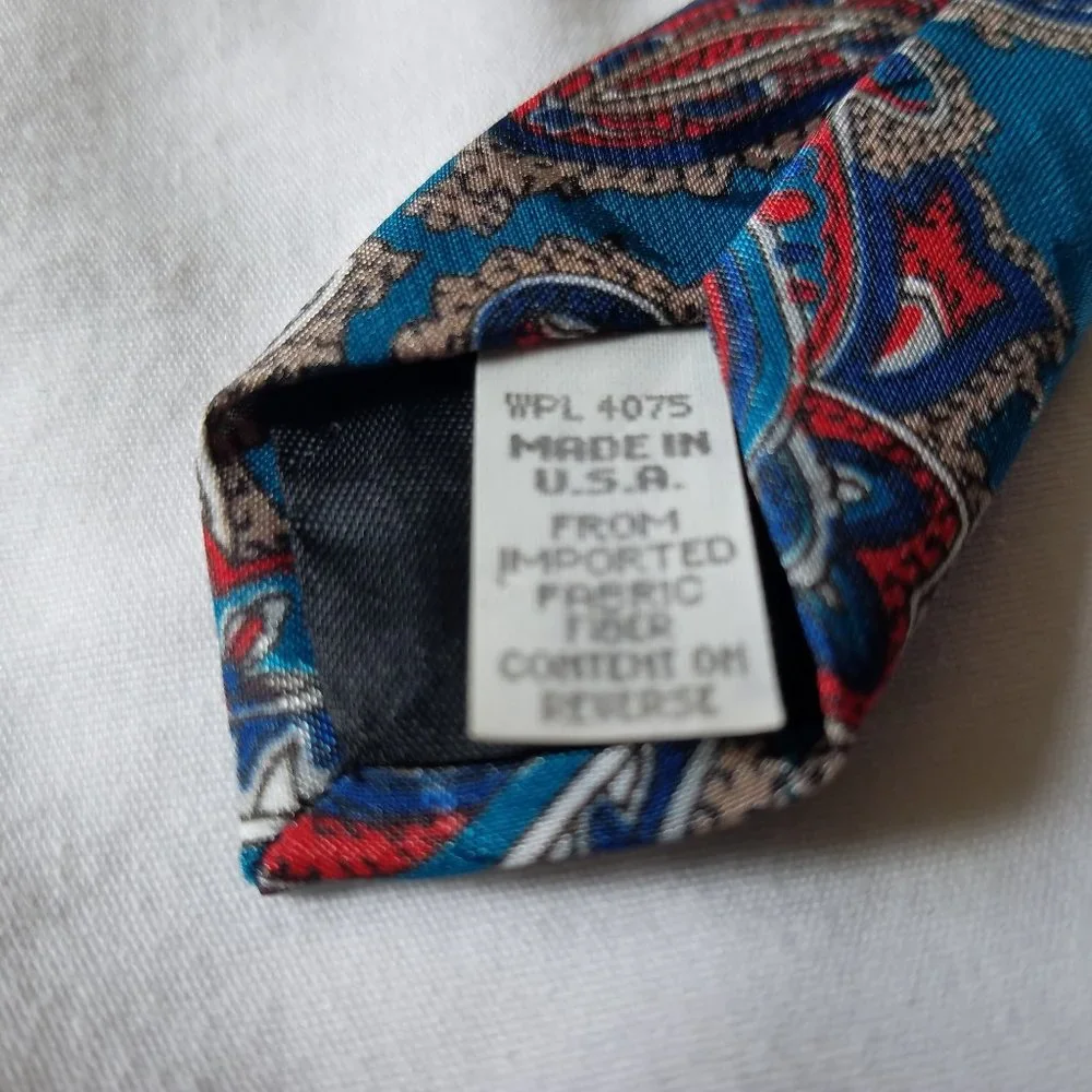 N/A paisley men