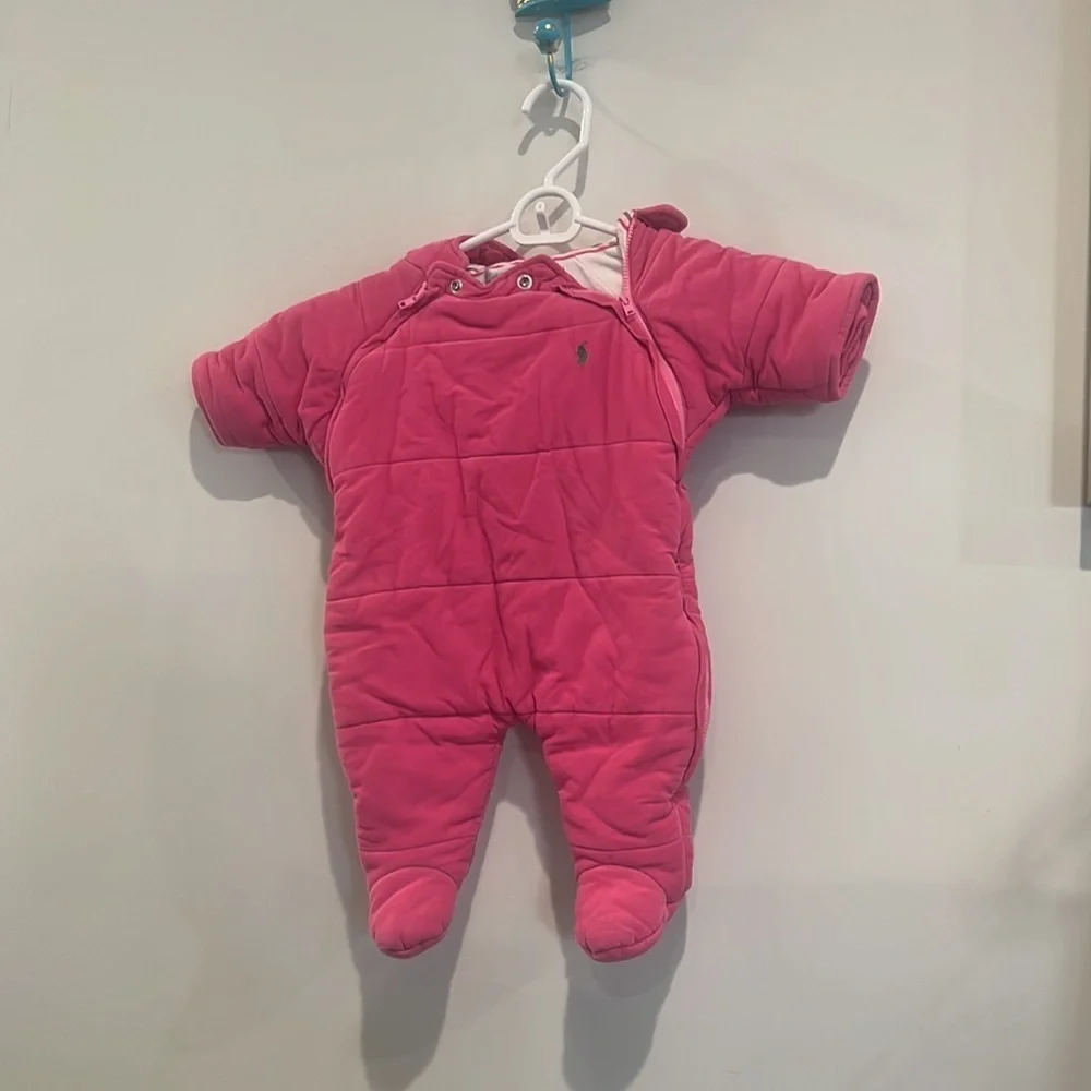 RALPH LAUREN PINK SNOWSUIT size 3 months.