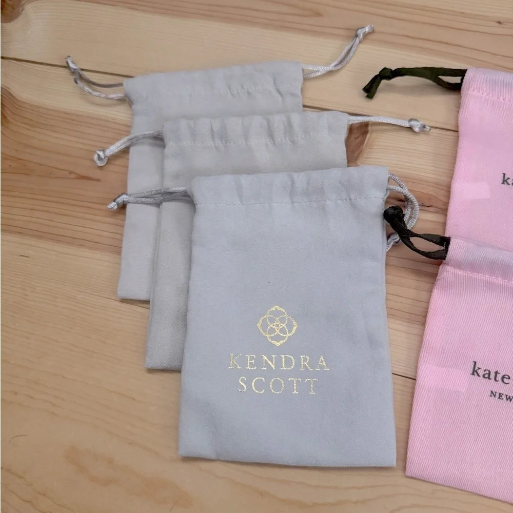 Kendra Scott set jewelry