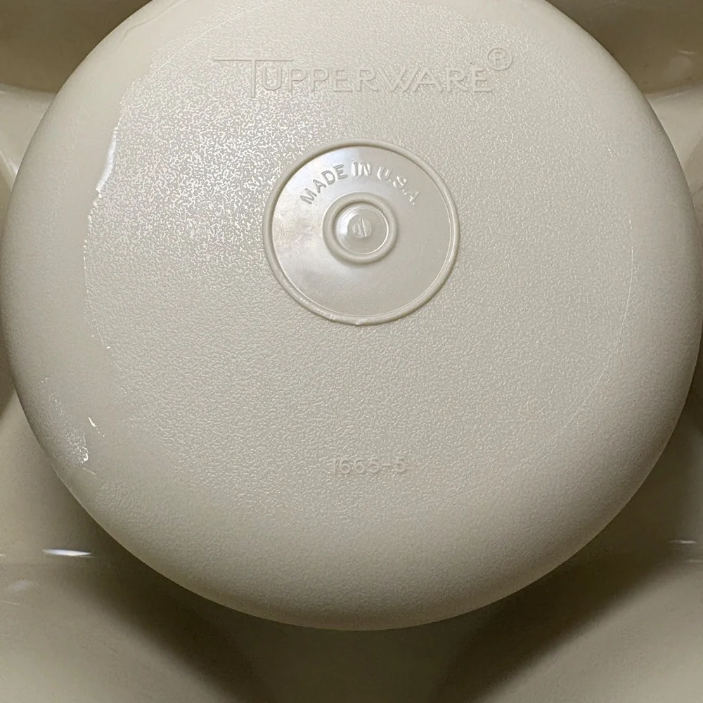 Tupperware product vintage