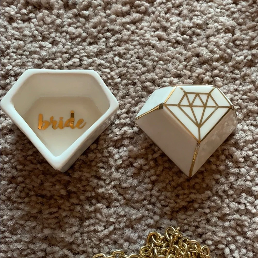 N/A adorable ring
