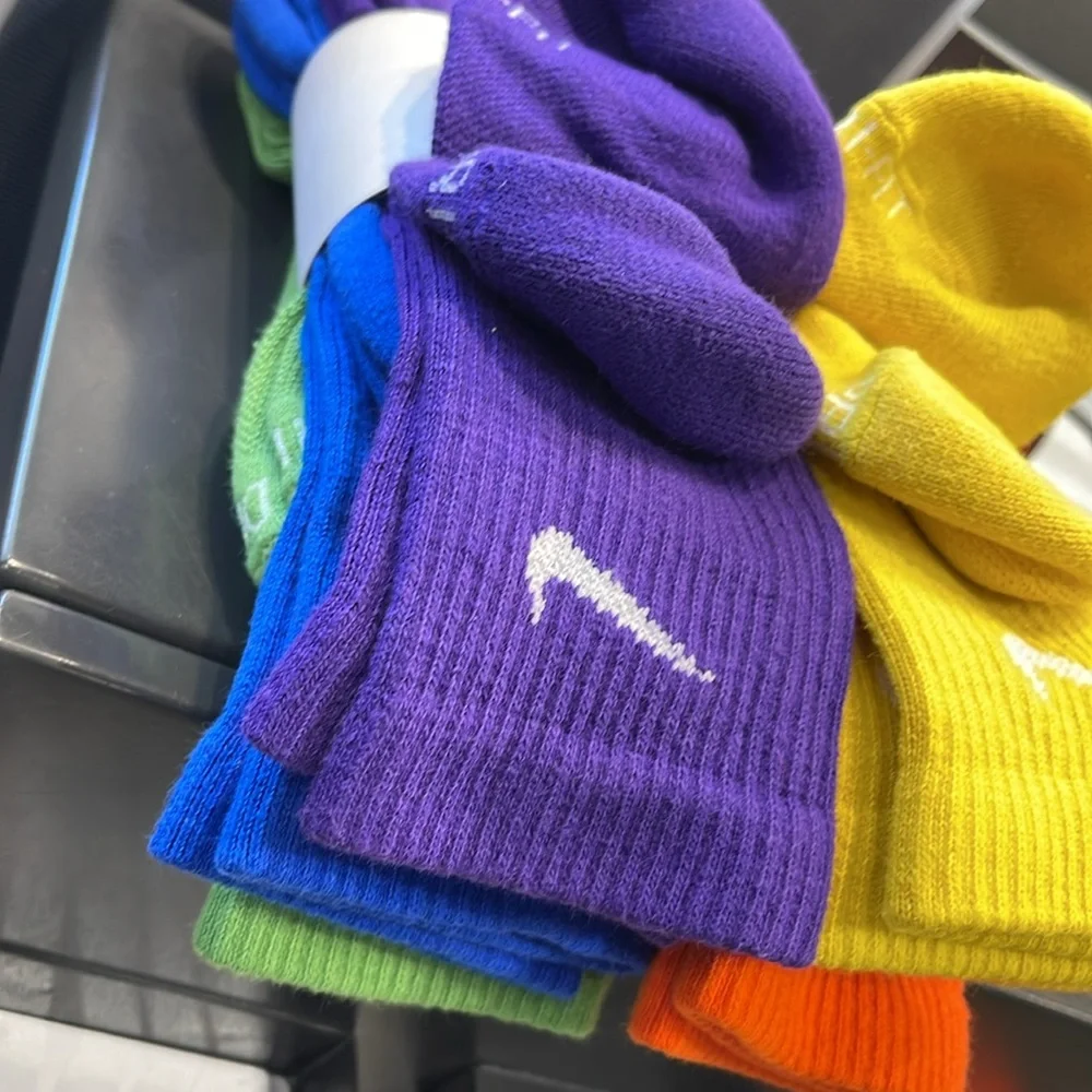 Nike Everyday Plus Cushioned Training Crew Socks (6 Pairs)