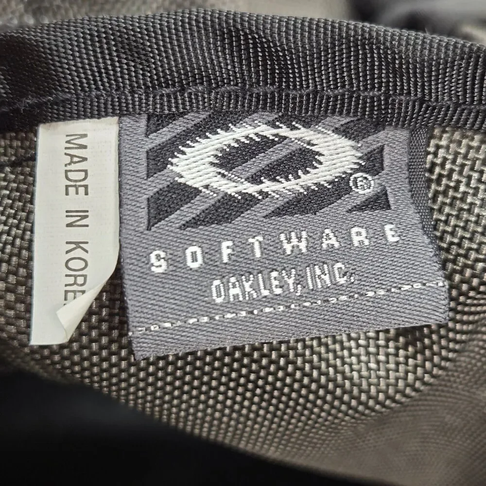 Oakley icon software