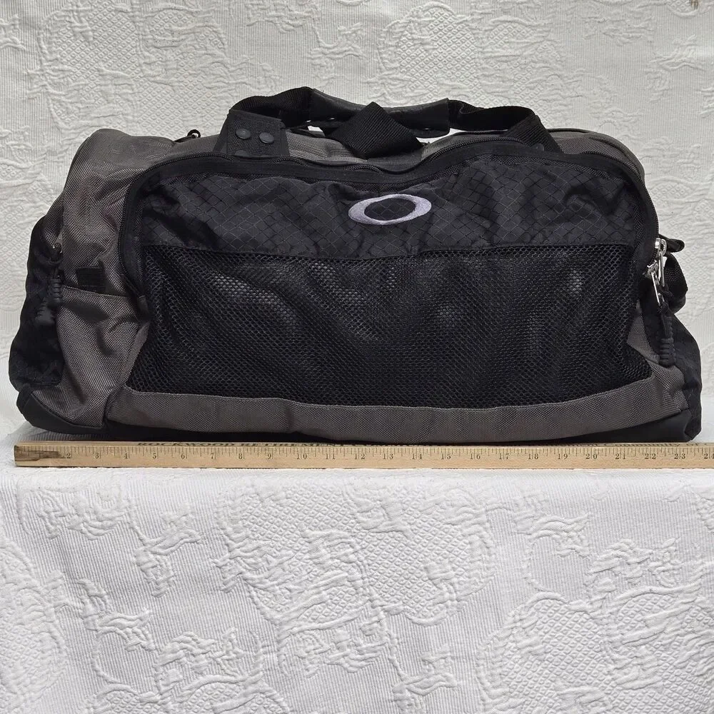 Oakley icon software