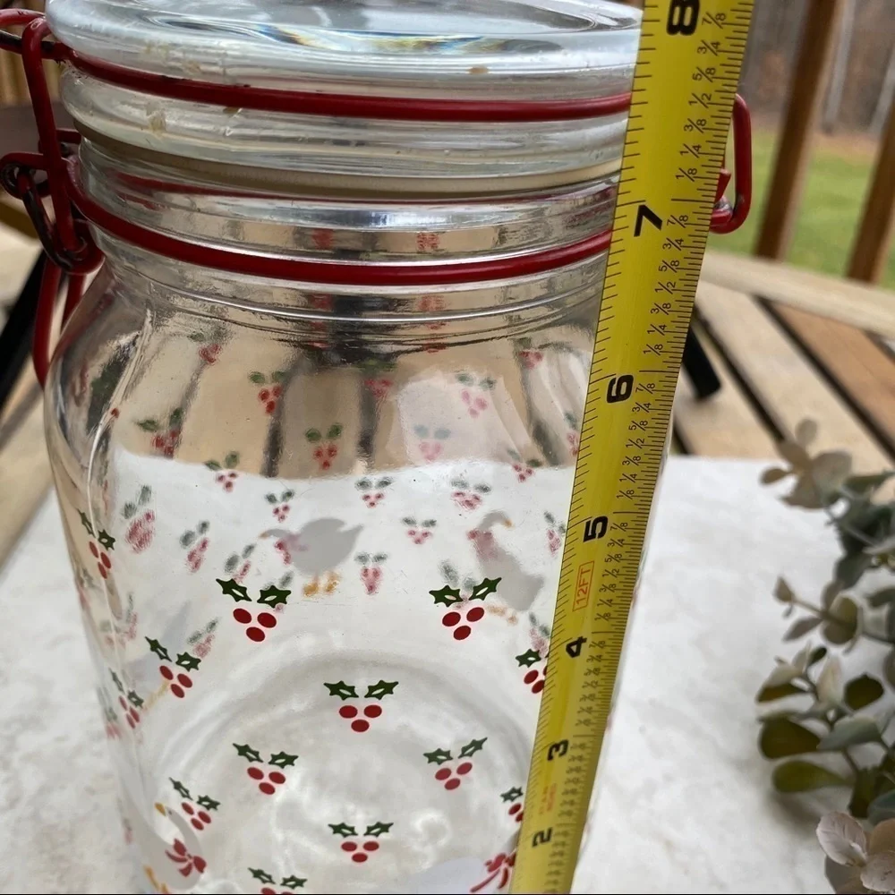 Vintage Christmas holly duck glass canister w lid