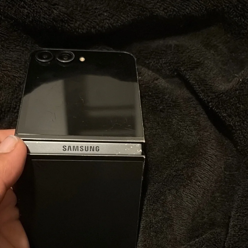 Samsung Galaxy Black Smartphone