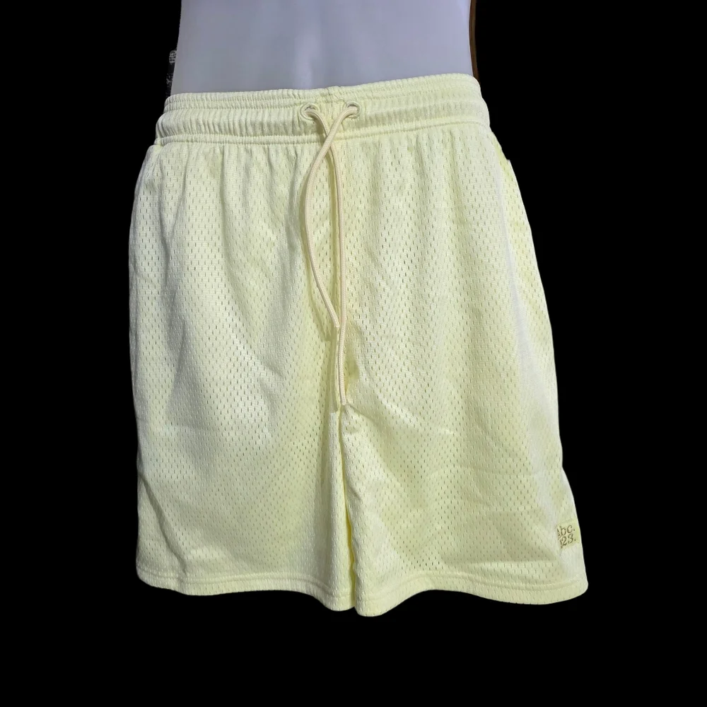 NWT Advisory Board Crystals Abc 123 Mesh Shorts Sulfur Sz M