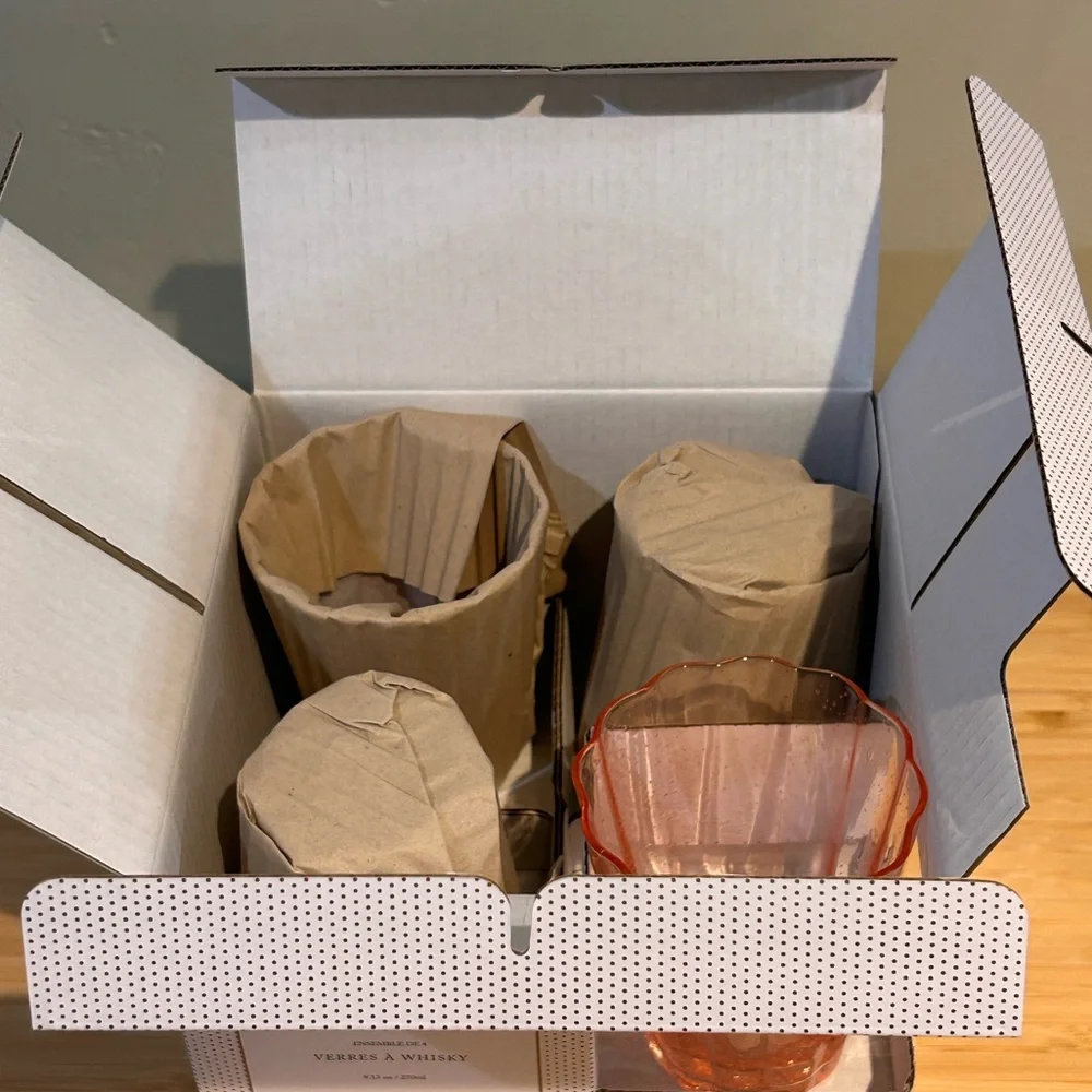 Cupcakes & Cashmere Set of 4 Peach DOF Glasses With Scalloped Rim NWTS