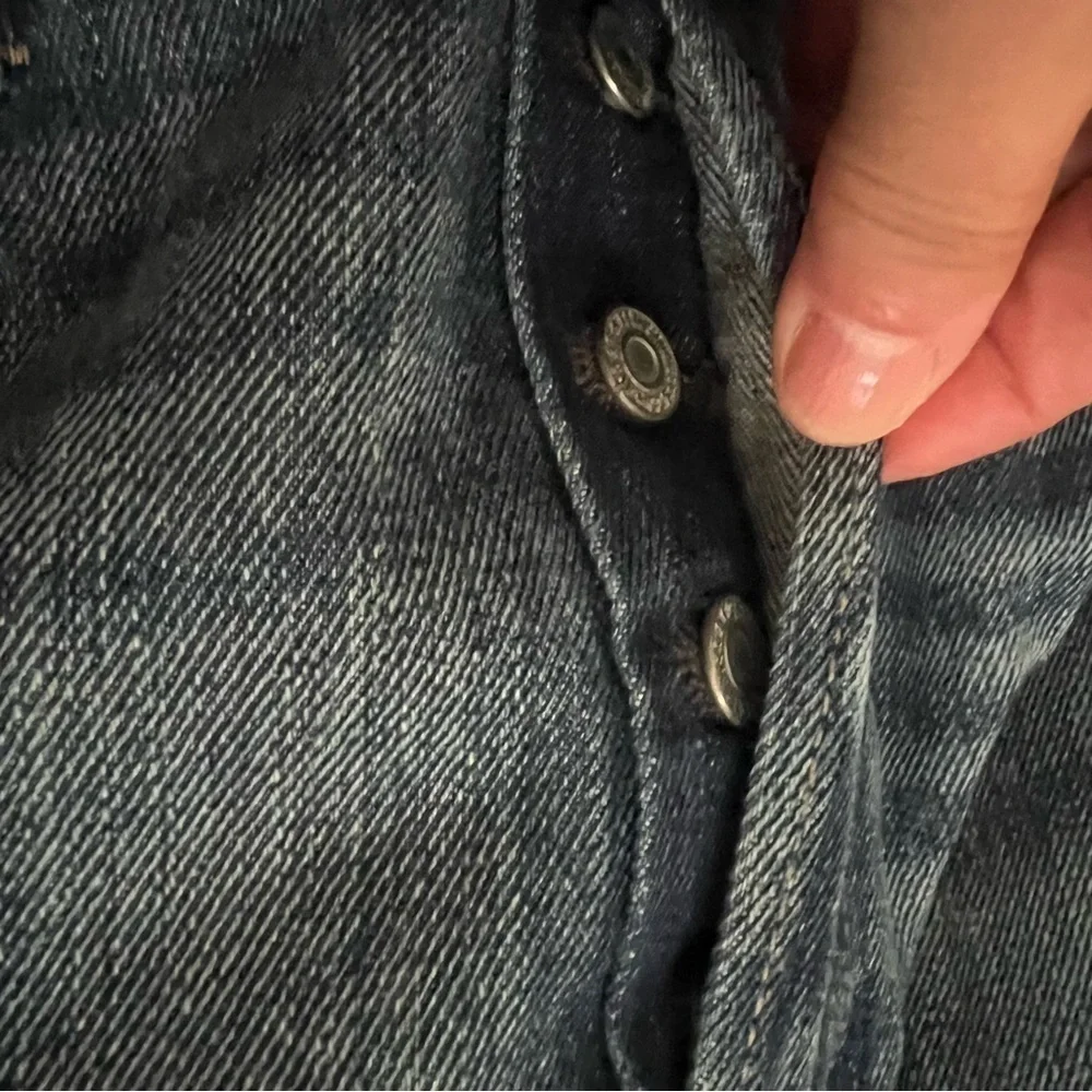 Levis euc medium