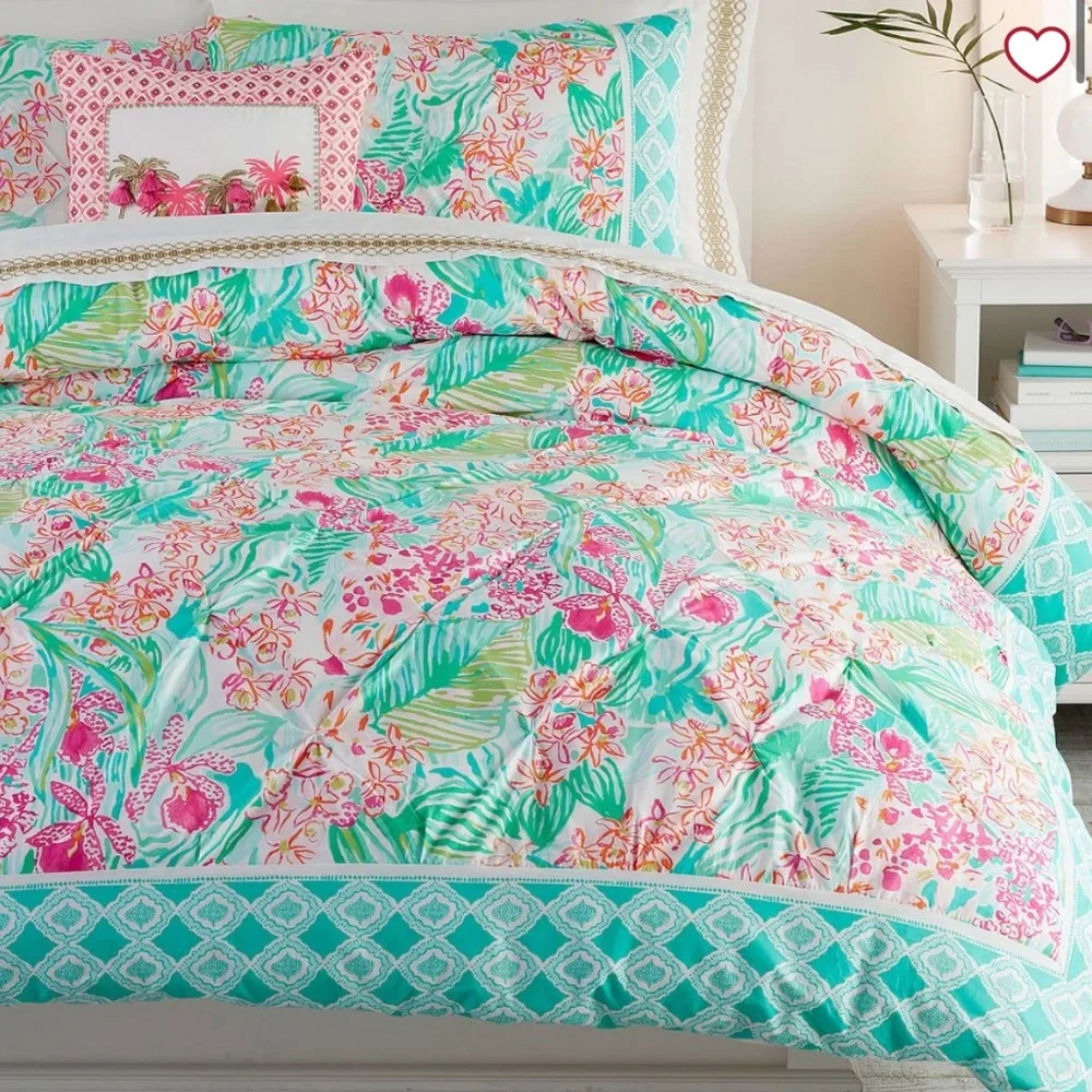 Pottery Barn Teen wash used cozy