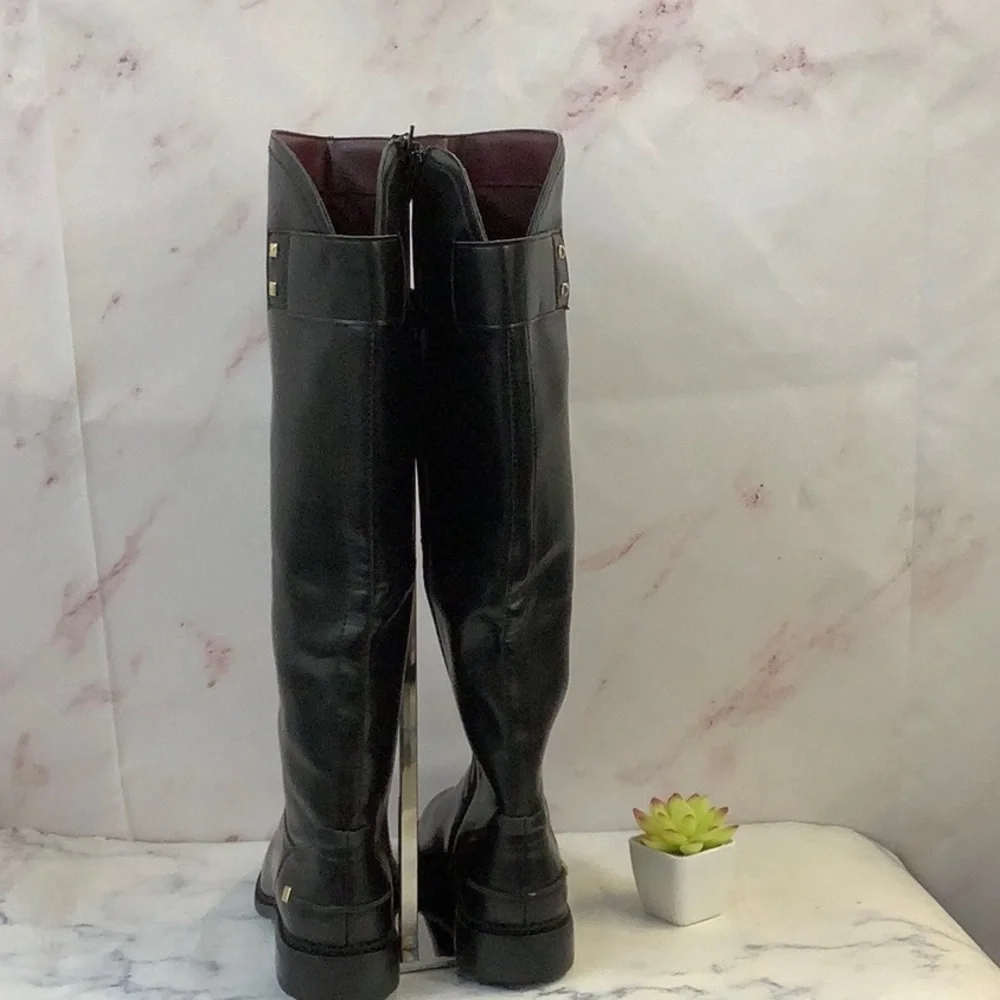 Franco Sarto step out